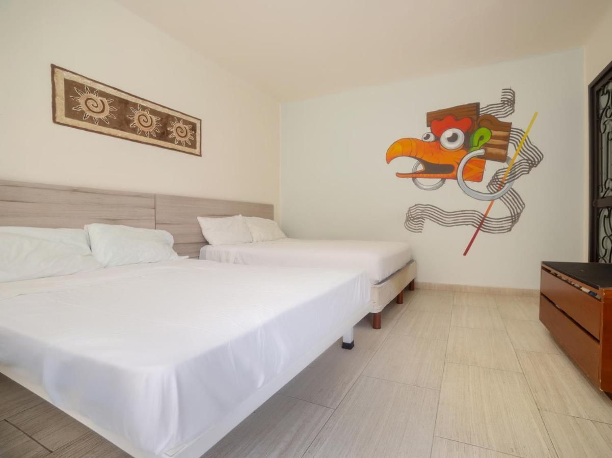 Oyo Hostel Oasis Centro Cerca Del Hospital Issste Hospital Jose Ma Morelos Мехико Экстерьер фото
