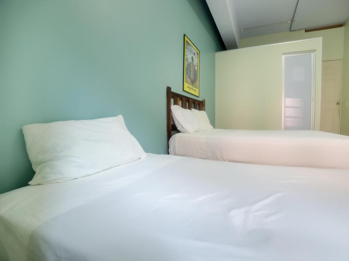 Oyo Hostel Oasis Centro Cerca Del Hospital Issste Hospital Jose Ma Morelos Мехико Экстерьер фото
